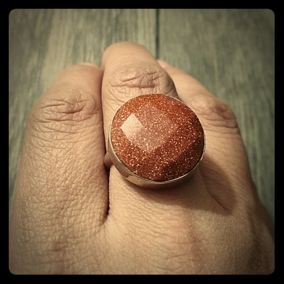 Gold Sandstone ring size 9 sterling silver - Picture 1 of 3